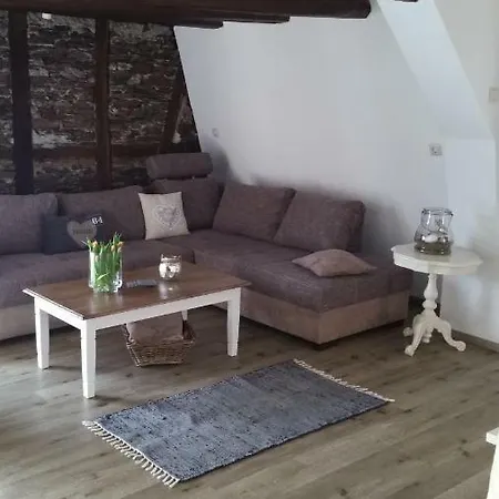 Ferienwohnung-Hallebach Zell an der Mosel Exterior photo
