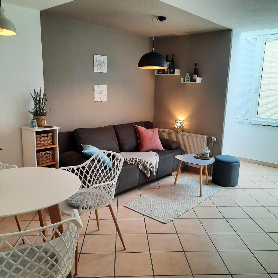 Ferienwohnung-hallebach * Zell an der Mosel